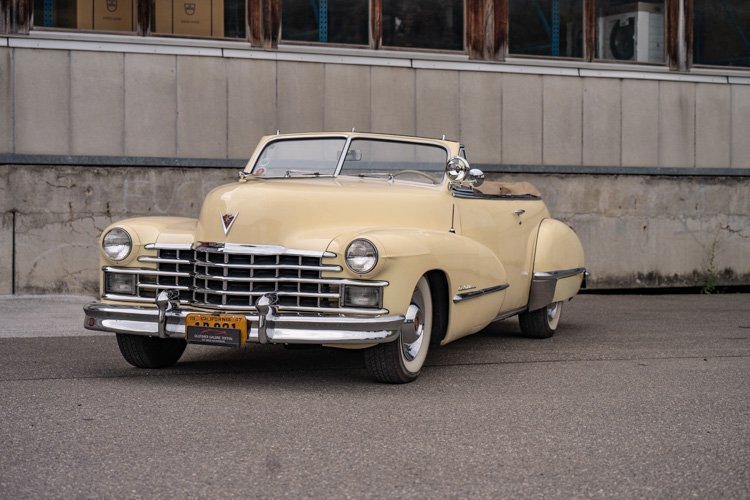 1947 Cadillac Series 62 - Convertible, foto 2