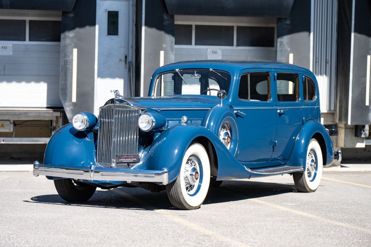 1935 Packard Eight - 5/7-Passenger Sedan, foto 3