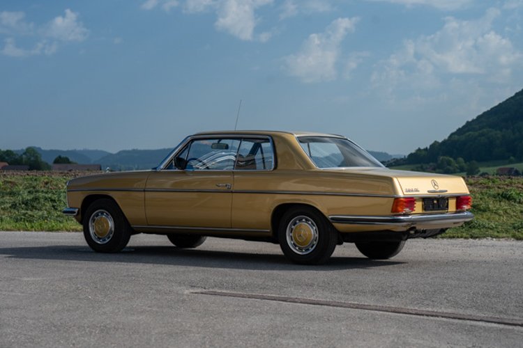 1975 Mercedes-Benz /8 - CE W114, foto 4