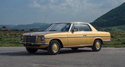 1975 Mercedes-Benz /8 - CE W114