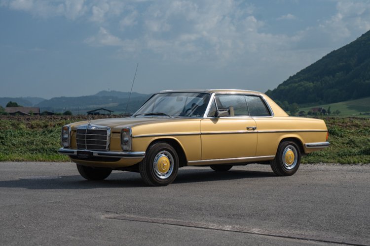 1975 Mercedes-Benz /8 - CE W114, foto 1