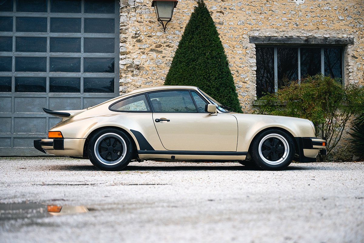 1977 Porsche 911 "Turbo" - 3.0 Turbo - 1977 - Frame off restoration !, foto 5