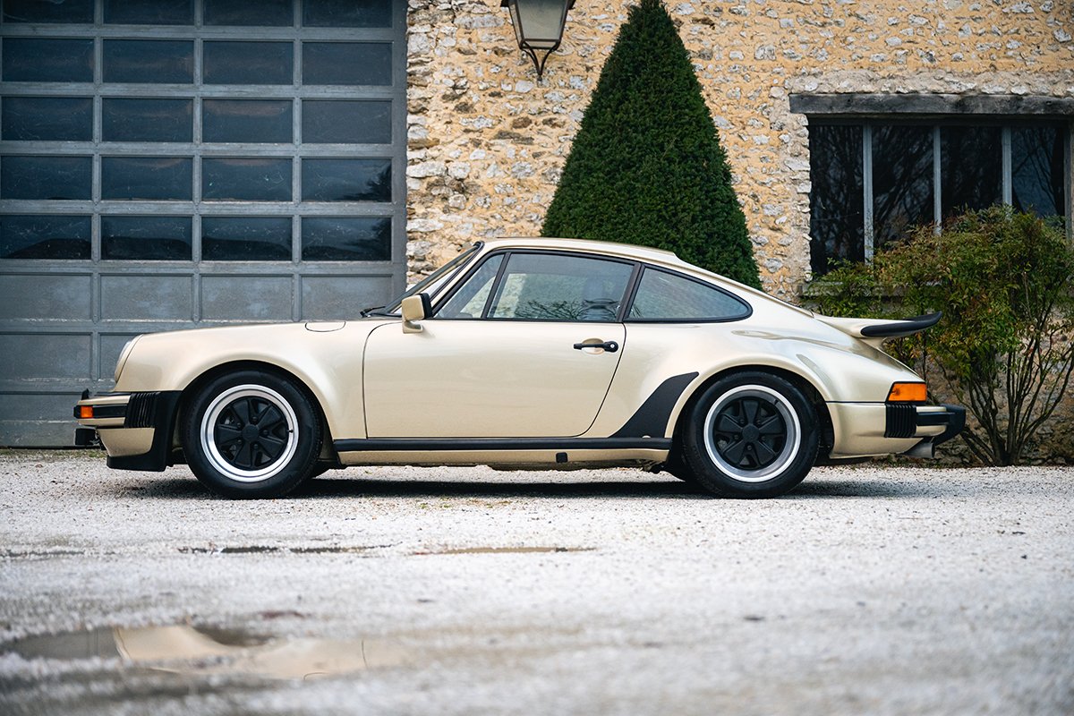 1977 Porsche 911 "Turbo" - 3.0 Turbo - 1977 - Frame off restoration !, foto 6