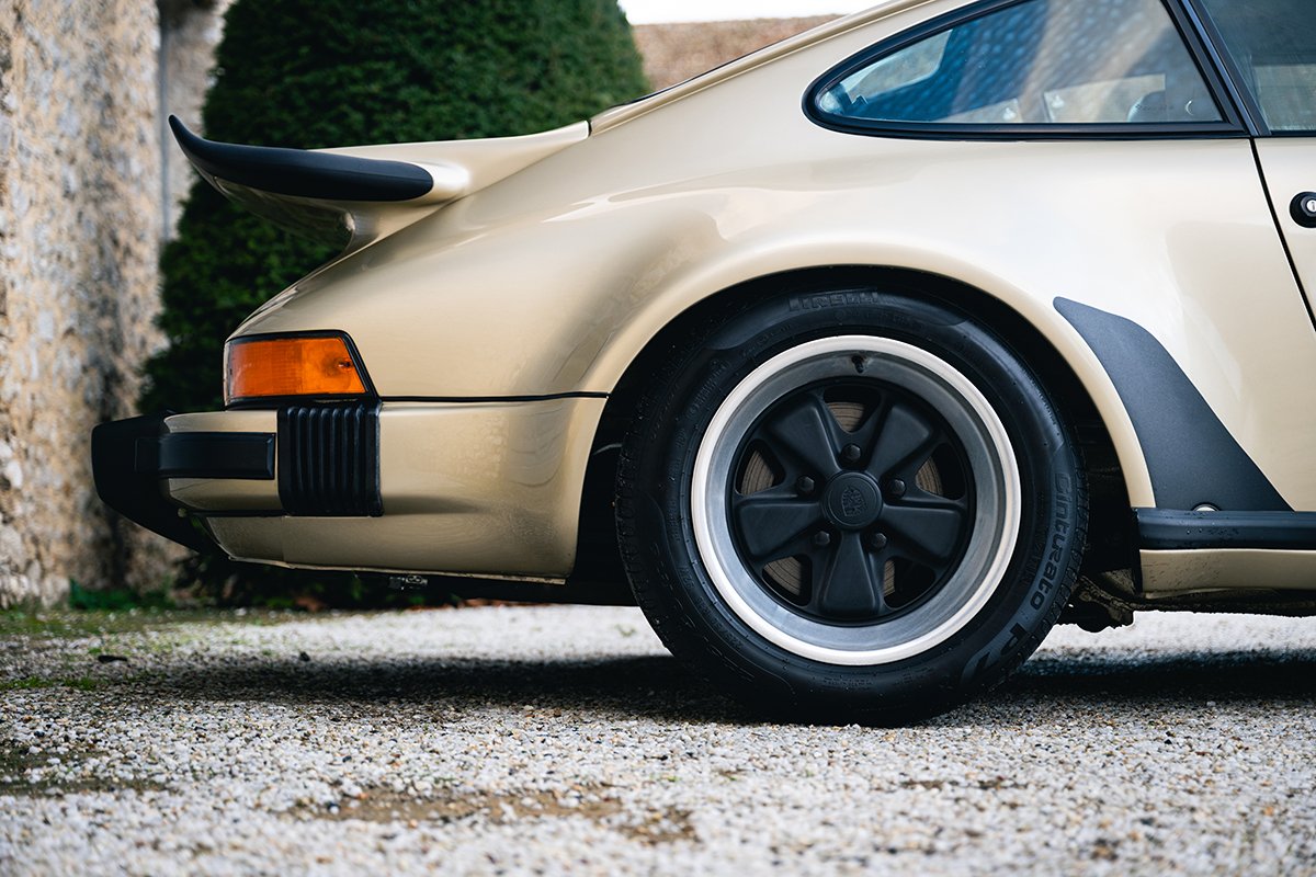 1977 Porsche 911 "Turbo" - 3.0 Turbo - 1977 - Frame off restoration !, foto 11