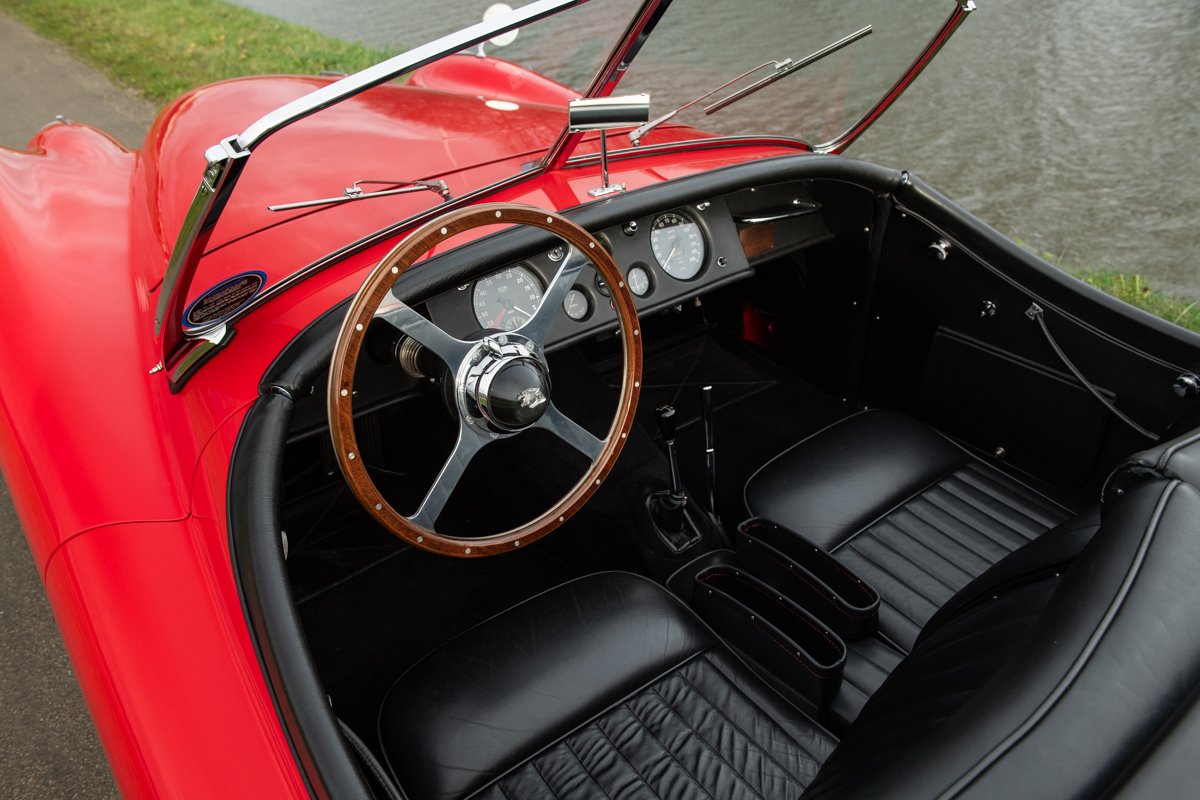 1951 Jaguar XK 120 - Jaguar XK120 Open-two-seater from 1951, “Matching Number”, Original LHD, foto 5