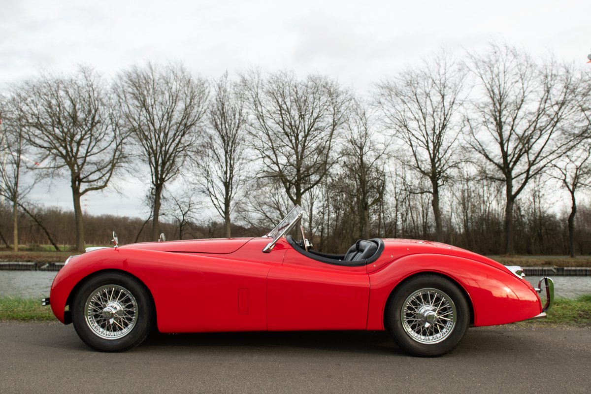 1951 Jaguar XK 120 - Jaguar XK120 Open-two-seater from 1951, “Matching Number”, Original LHD, foto 8