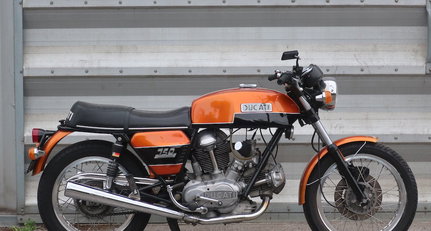 Ducati 750