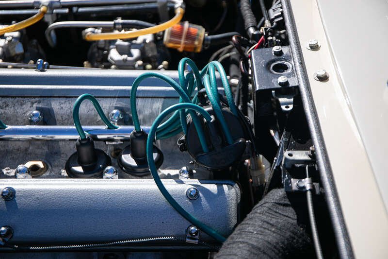 1970 Aston Martin DB6, foto 7
