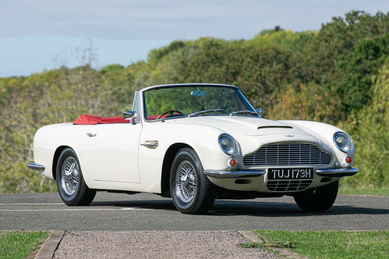 1970 Aston Martin DB6, foto 1