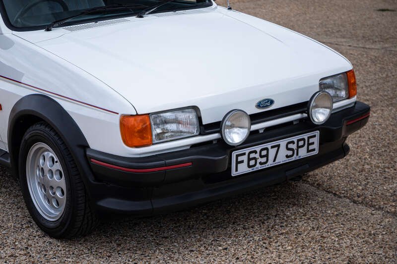 1989 Ford Fiesta, foto 8