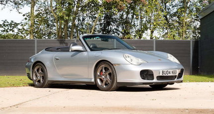 2004 Porsche 911 / 996 Carrera