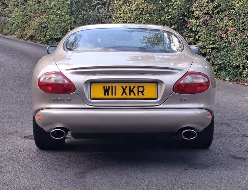 2000 Jaguar XKR, foto 6