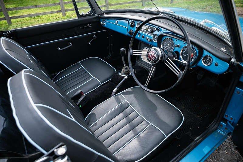 1967 MG B, foto 2