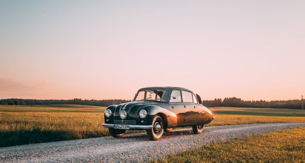 1950 Tatra T87