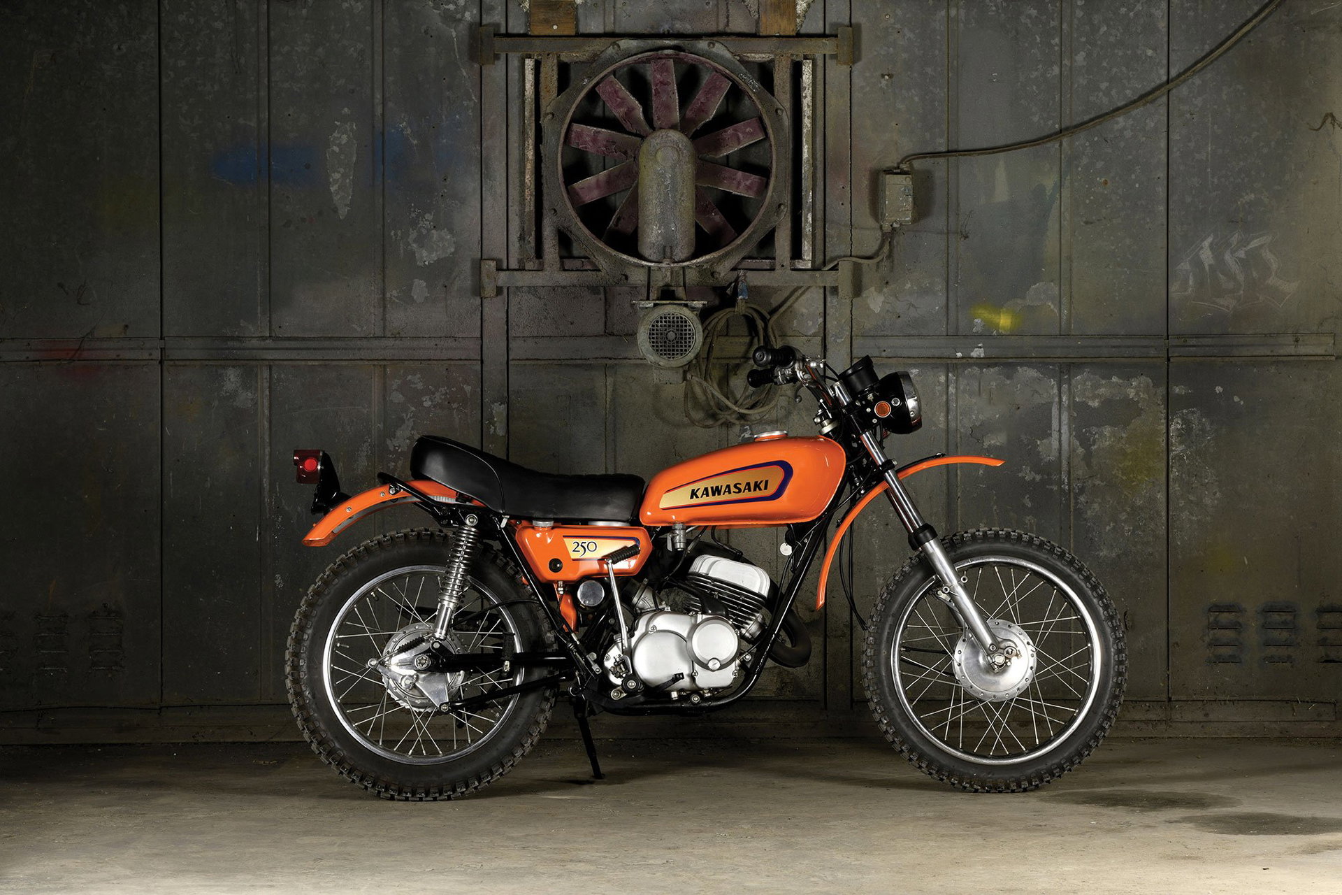 57620-938352-bike-