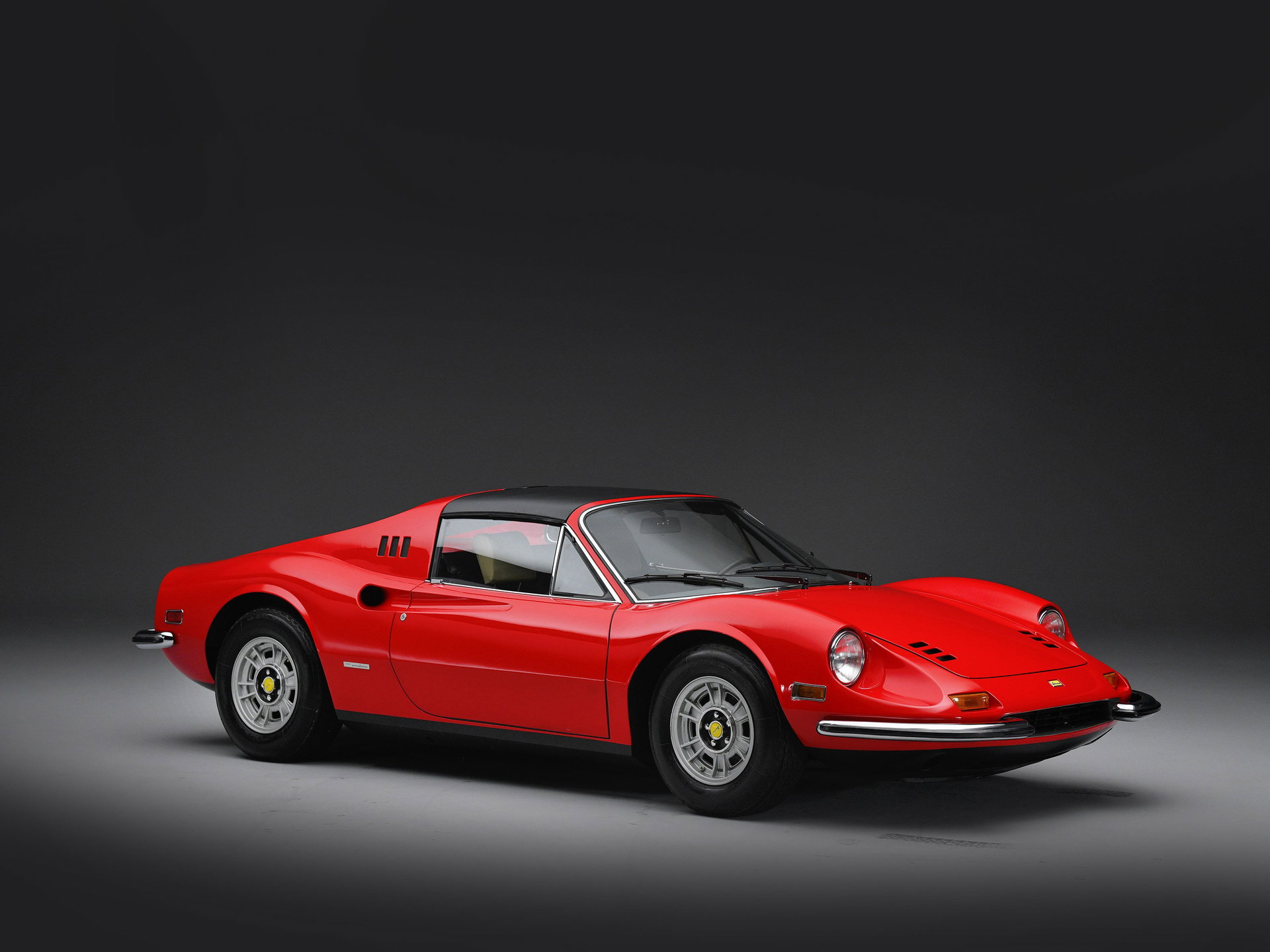 1974 Ferrari 246 'Dino' - GTS " Chairs ", foto 2