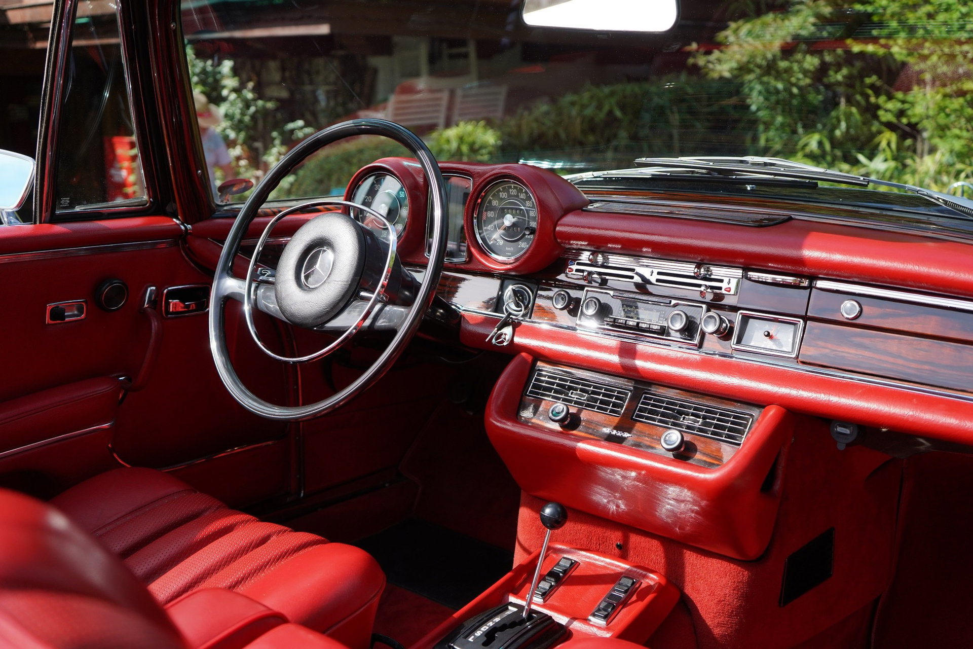 1970 Mercedes-Benz S-Class W111/112 - 280 SE 3.5 Original Cabriolet, foto 10