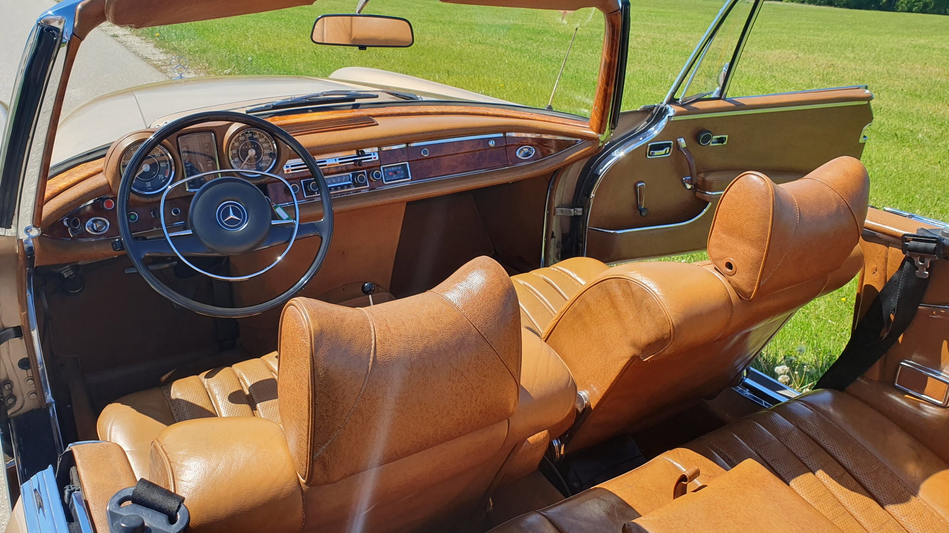1969 Mercedes-Benz S-Class W111/112 - 280 SE 3.5 Cabriolet, foto 5