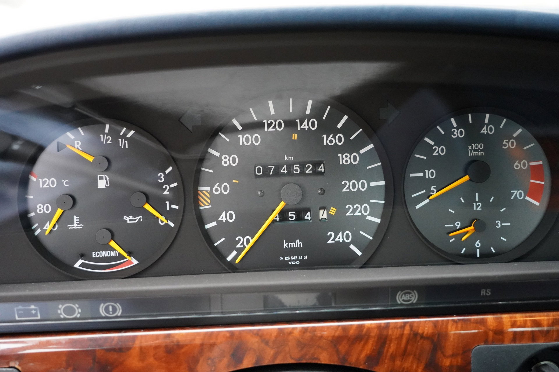 1984 Mercedes-Benz S-Class - 500 SEC (1st Series) Only 74.524km!, foto 4