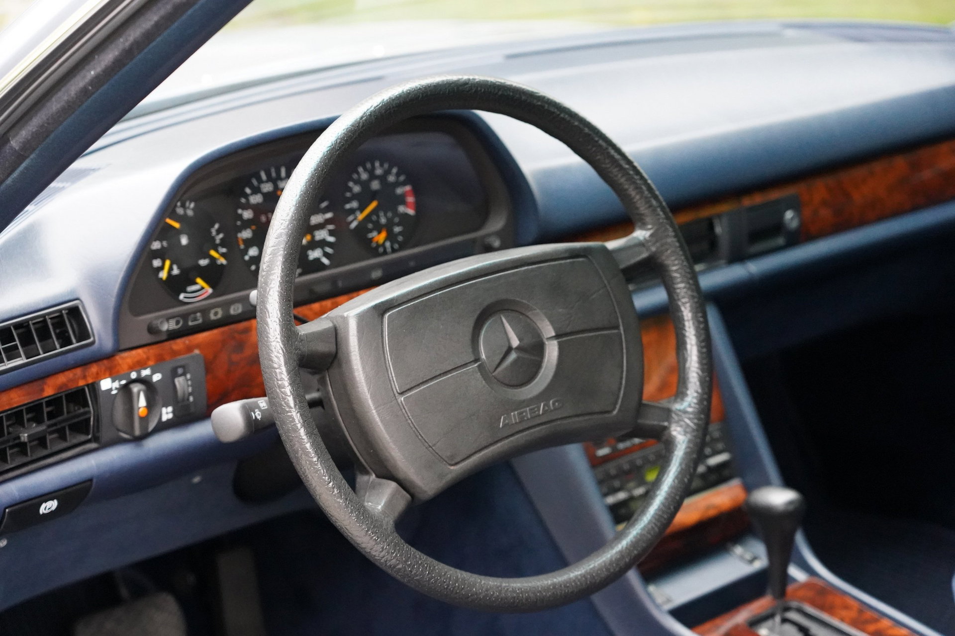 1984 Mercedes-Benz S-Class - 500 SEC (1st Series) Only 74.524km!, foto 10