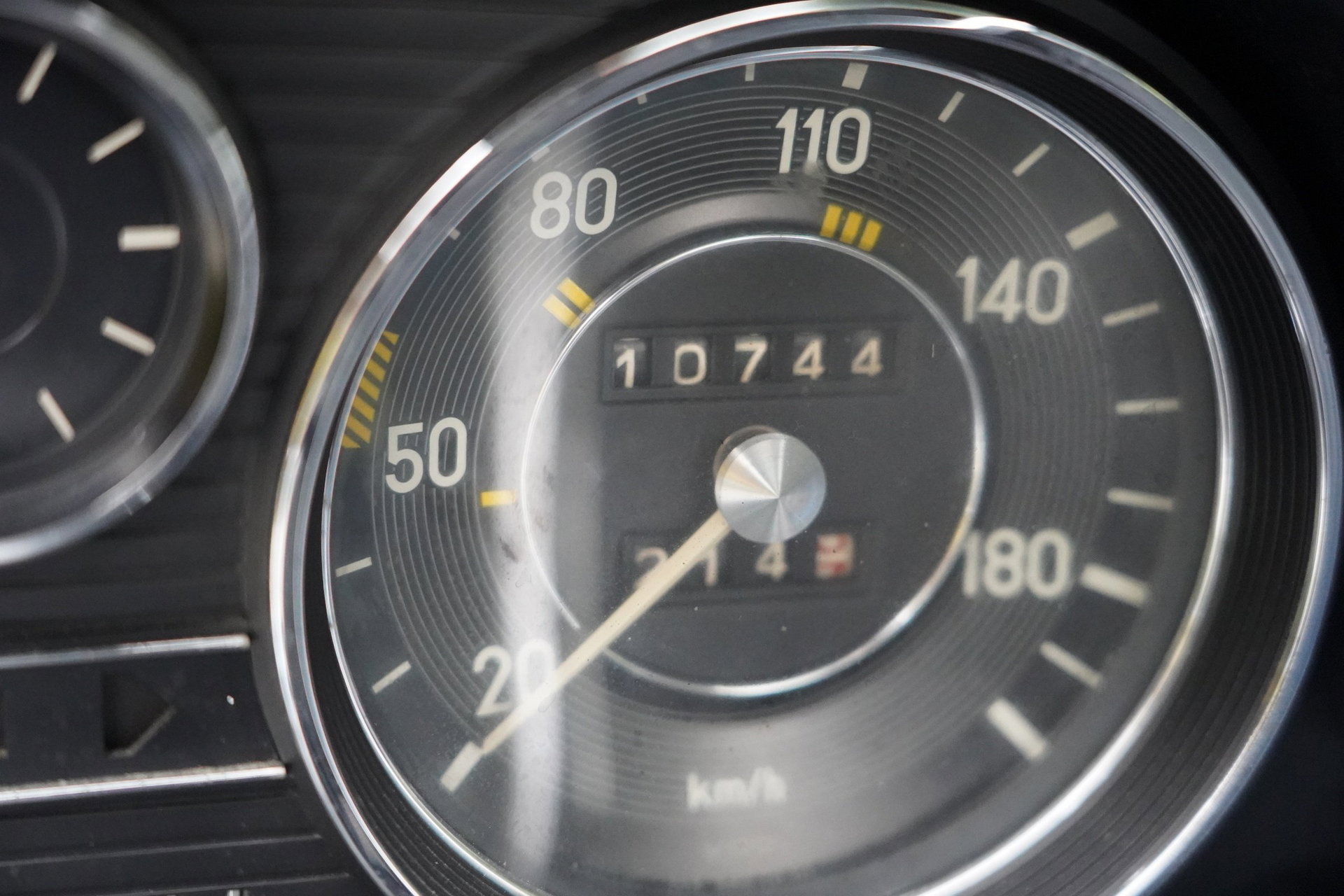 1968 Mercedes-Benz E-Class - 220/8, Only 107,044 km! / Well-filled checkbook!, foto 6