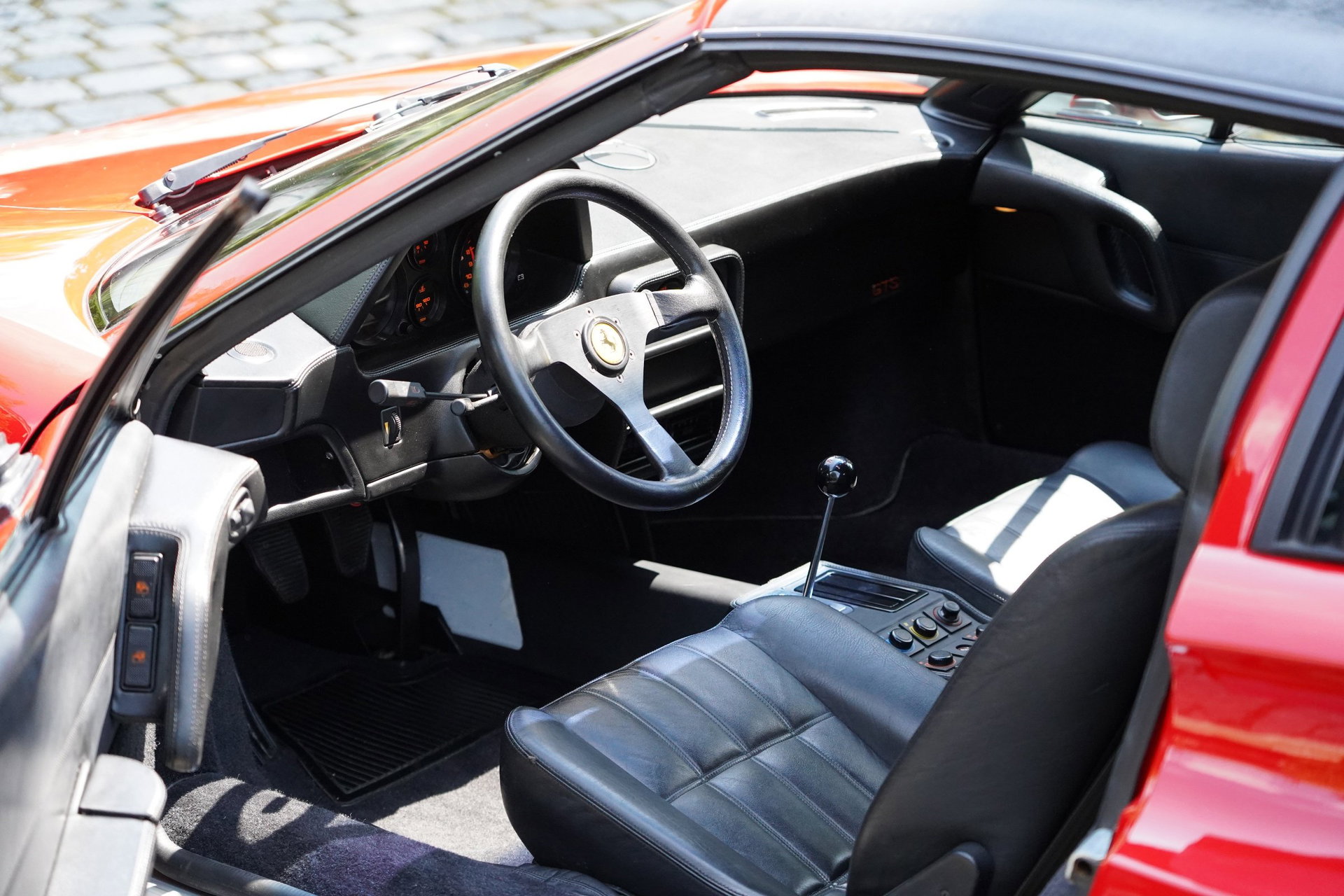 1988 Ferrari 328 - GTS Targa, One owner since new/ only 23,578 km!, foto 2