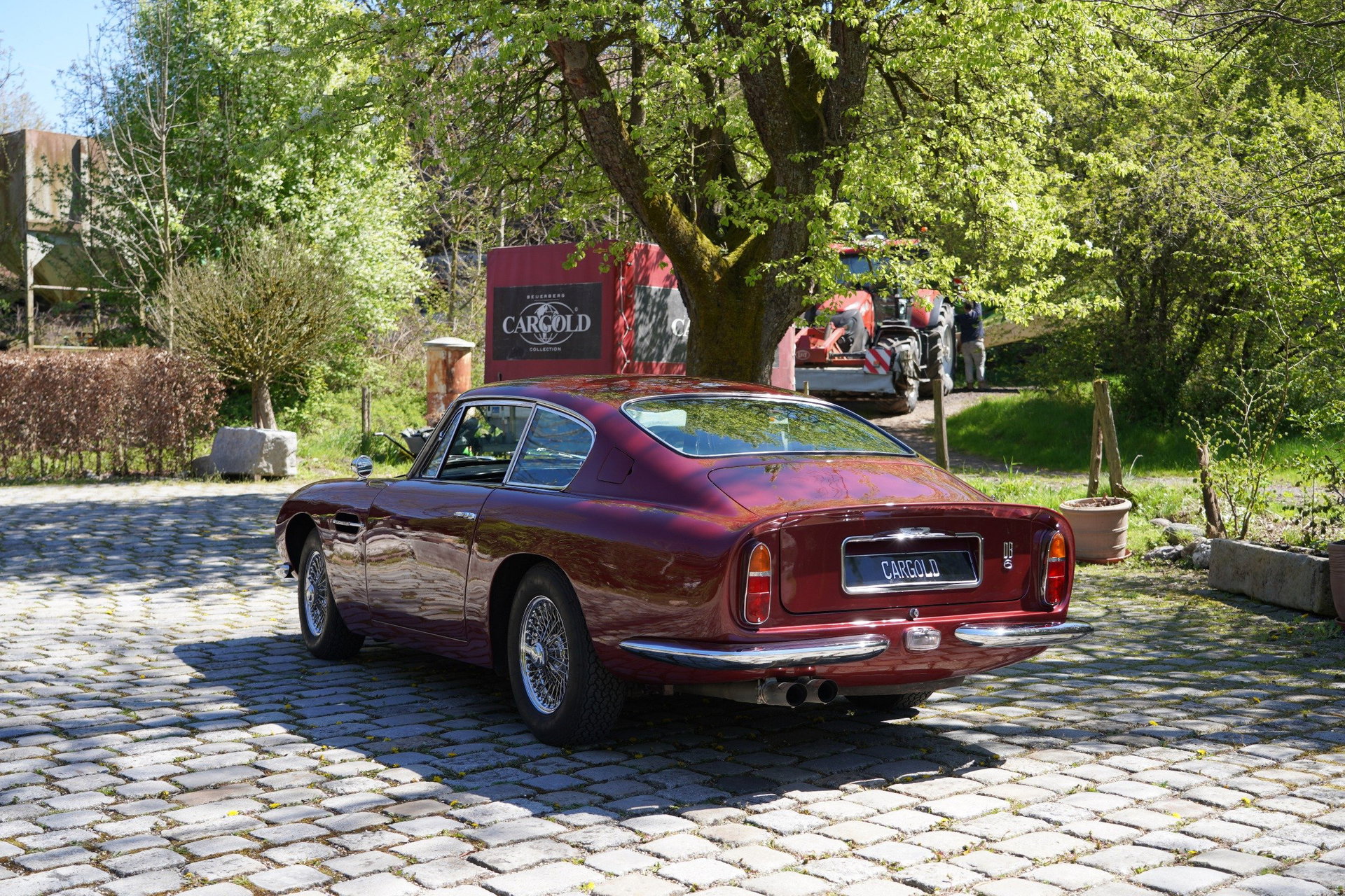 1967 Aston Martin DB6 - Vantage, Fully restored / Extensive documentation / Matching Numbers!, foto 5