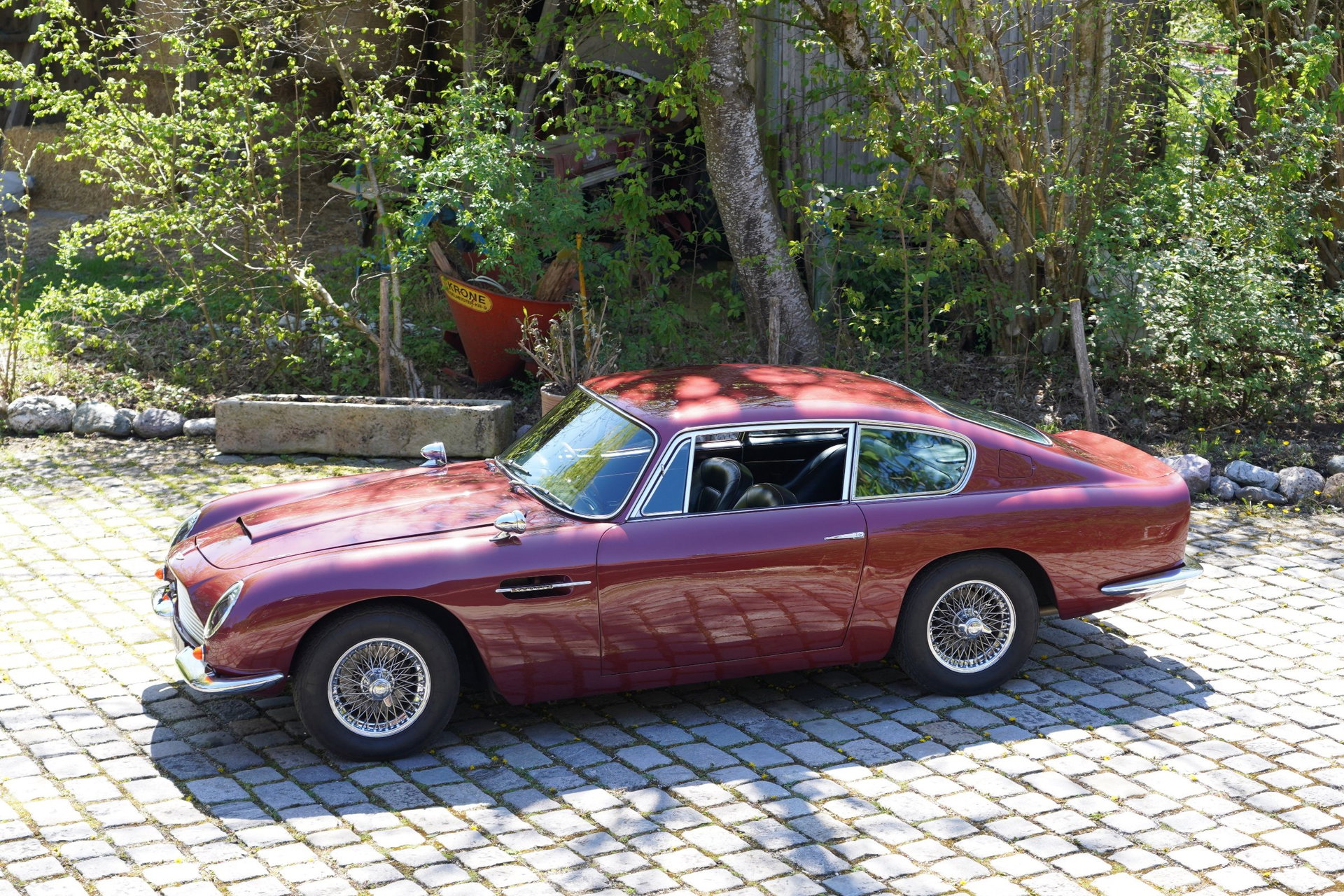 1967 Aston Martin DB6 - Vantage, Fully restored / Extensive documentation / Matching Numbers!, foto 3