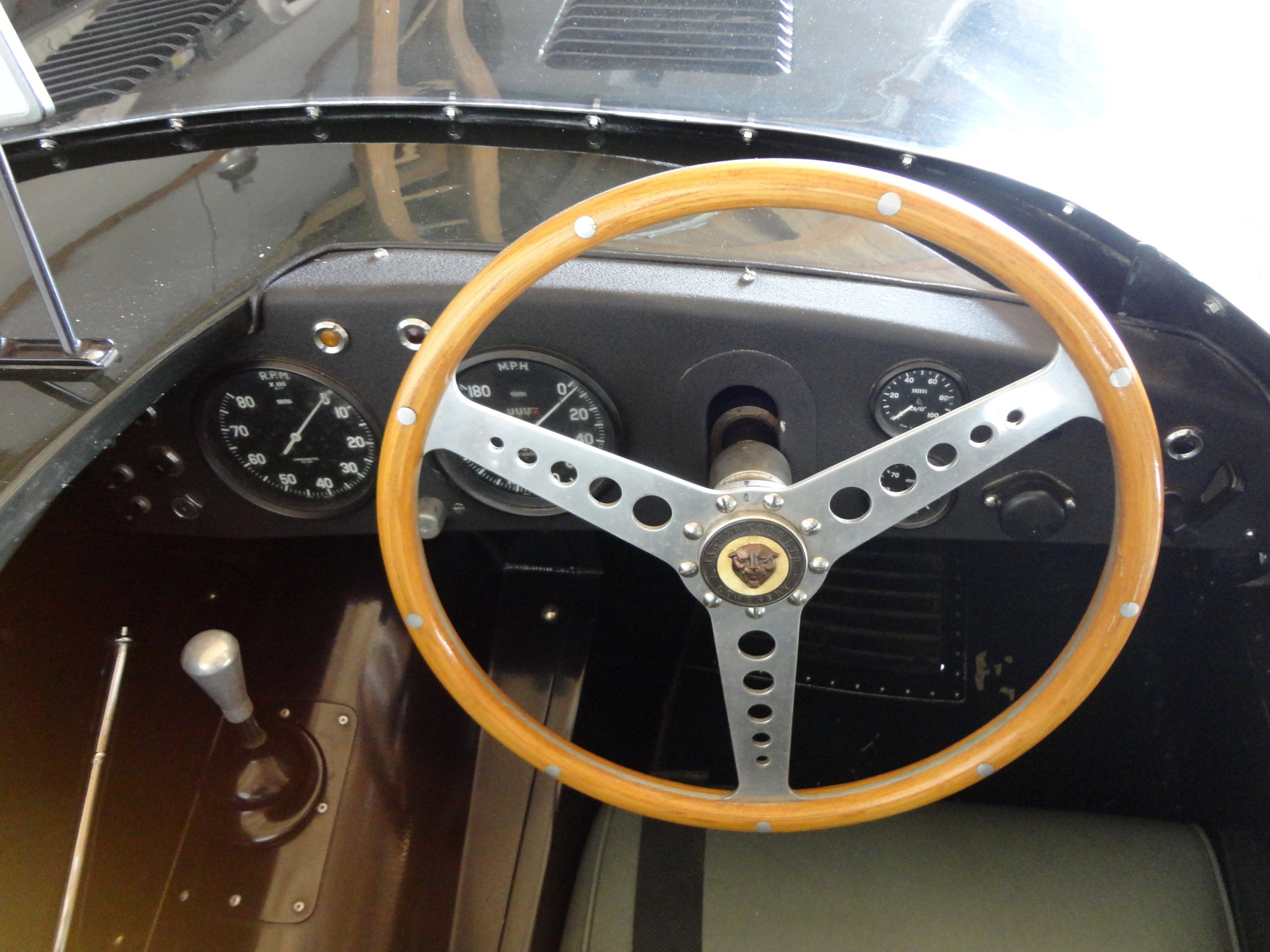 1956 Jaguar D-Type - Jaguar D-Type Long Nose Recreation · Proteus · 1956 Specification · Full Alloy Body, foto 10