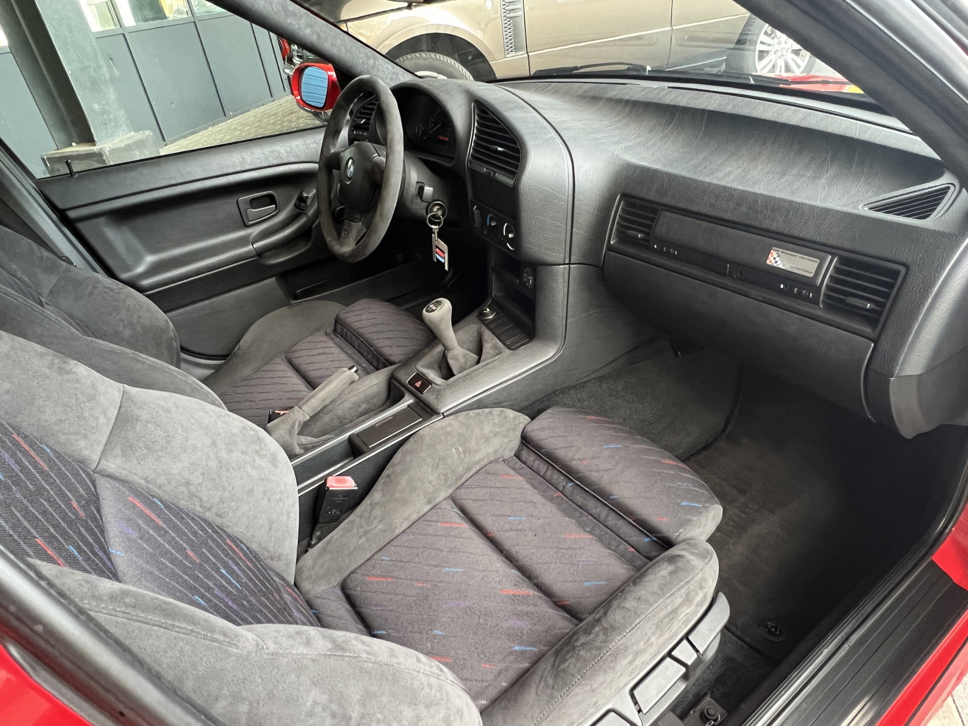 1994 BMW 3 Series - 318iS Class II / 4 - perfekt restauriert - BMW Motorsport Upgrades, foto 12