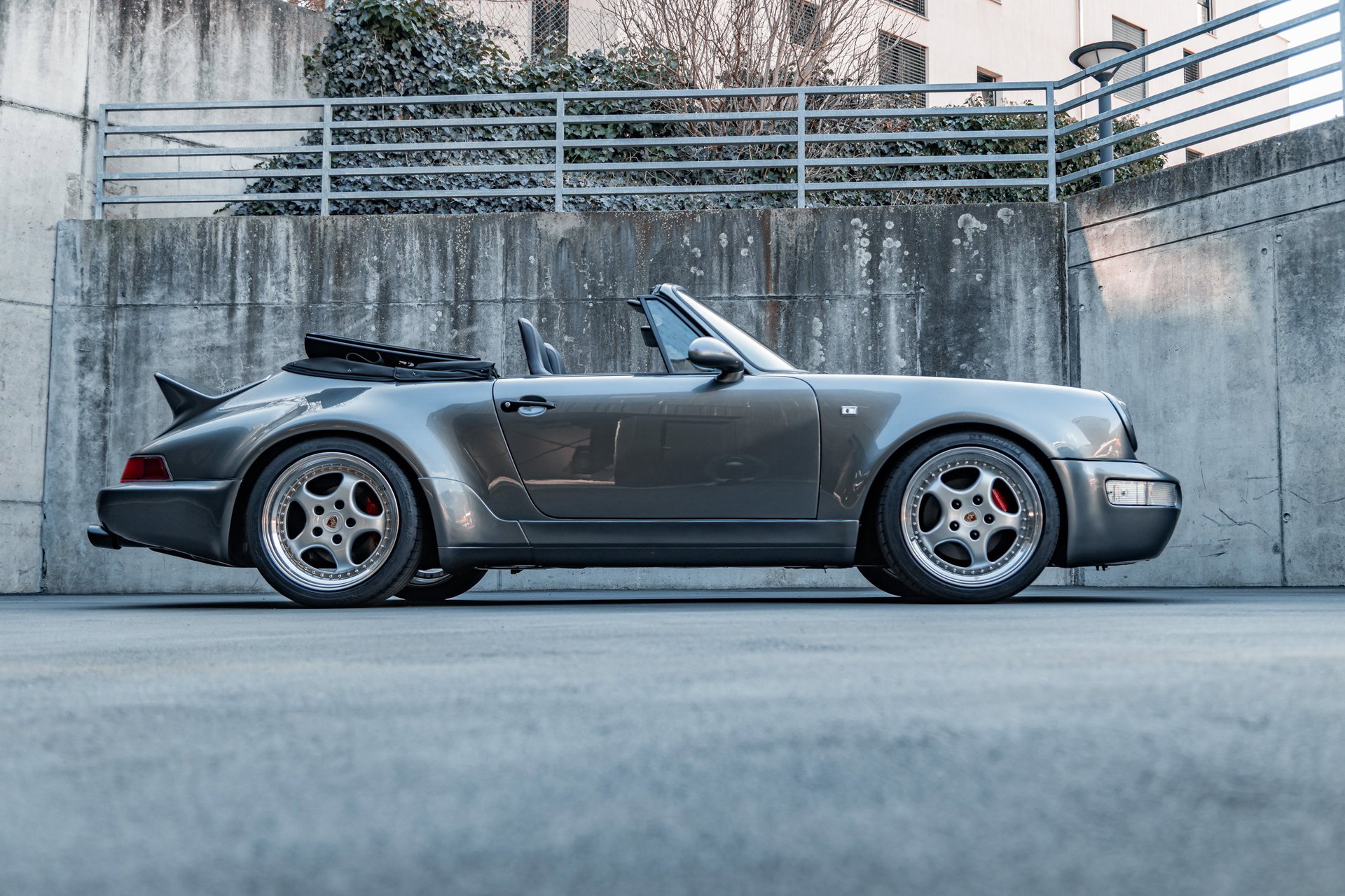 1990 Porsche 911 / 964 Carrera - Carrera 4 Cabrio Widebody, foto 1