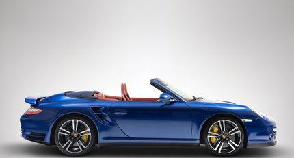 2011 Porsche 911 / 997 Turbo - Turbo S