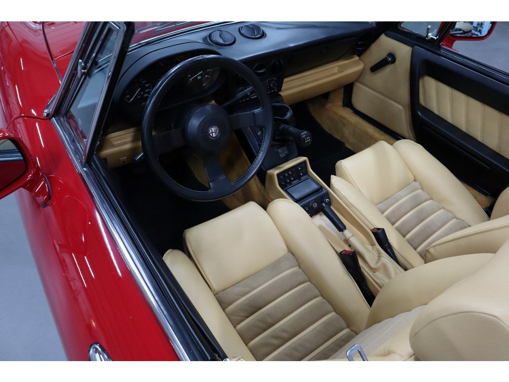 1990 Alfa Romeo Spider - 2.0 Type 4, foto 9