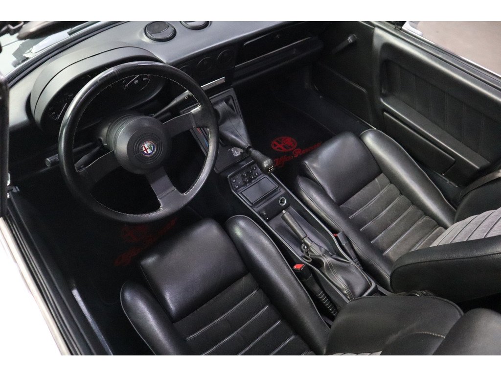 1993 Alfa Romeo Spider - 2.0, foto 6