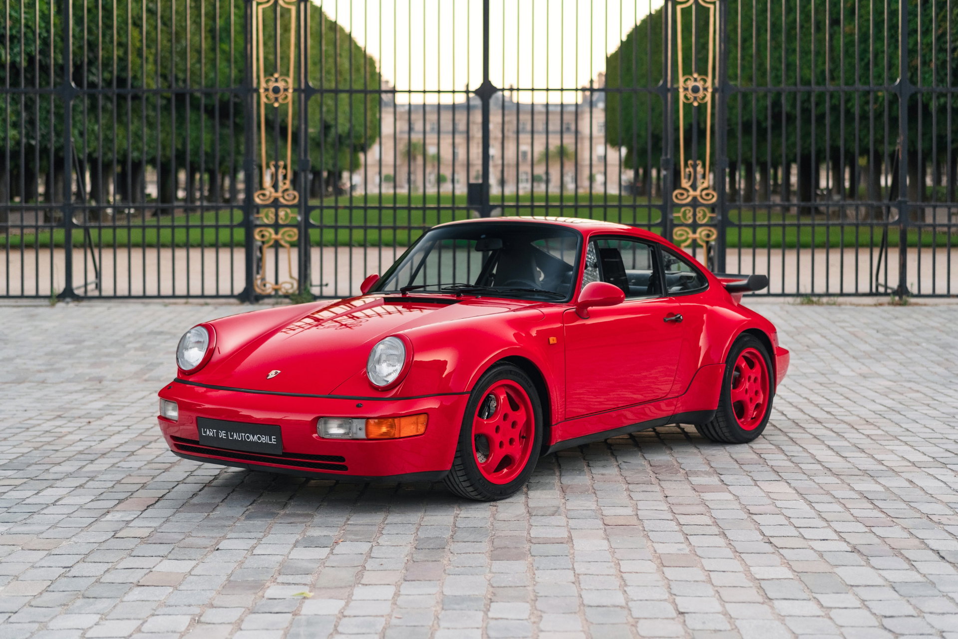 1991 Porsche 911 / 964 Carrera - Turbo 3.3L - Guards Red, 66 000 km, huge engine overhaul done by Porsche Classic in 2025, foto 1