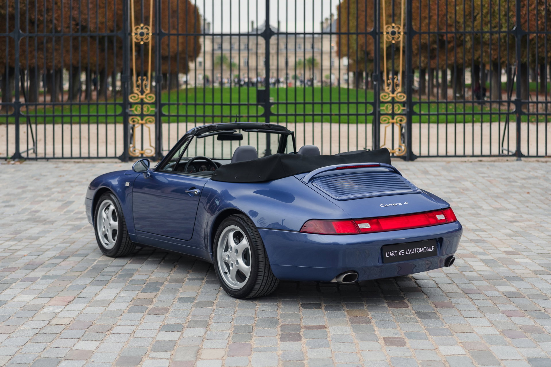 1997 Porsche 911 / 993 Carrera - 4 Cabriolet - only 47,500 km, original paint, huge service history, foto 6