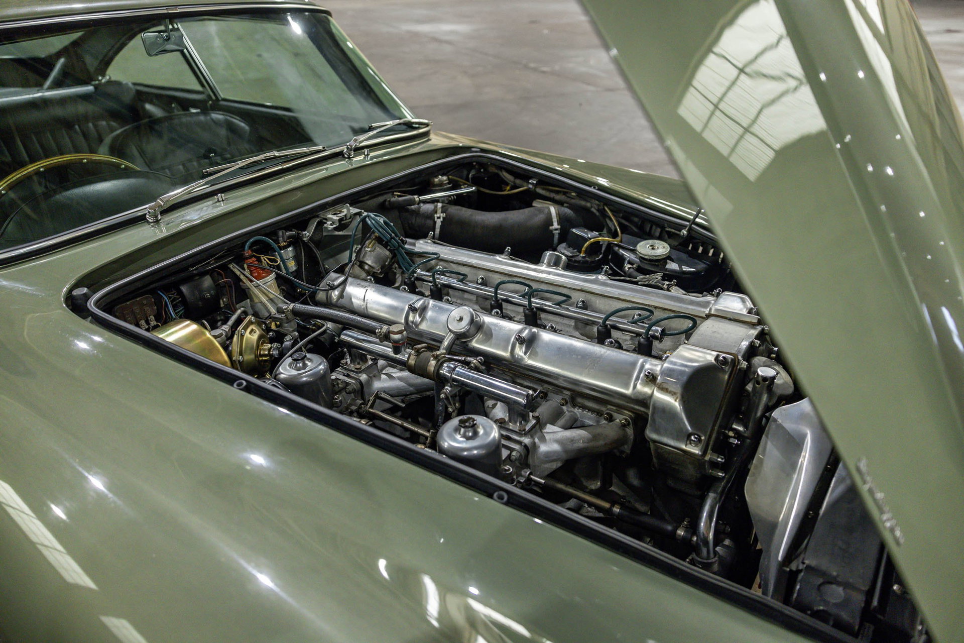 1960 Aston Martin DB4 - Series II, foto 5