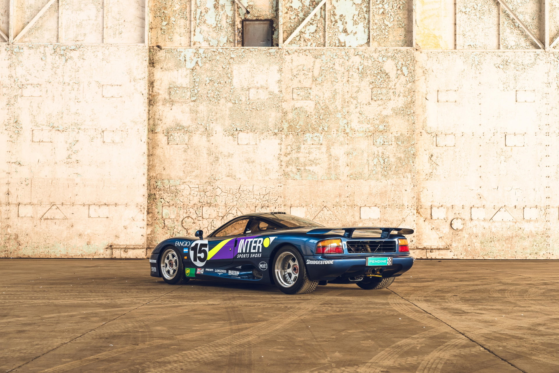 1991 Jaguar XJR-15 - Race Car, foto 3