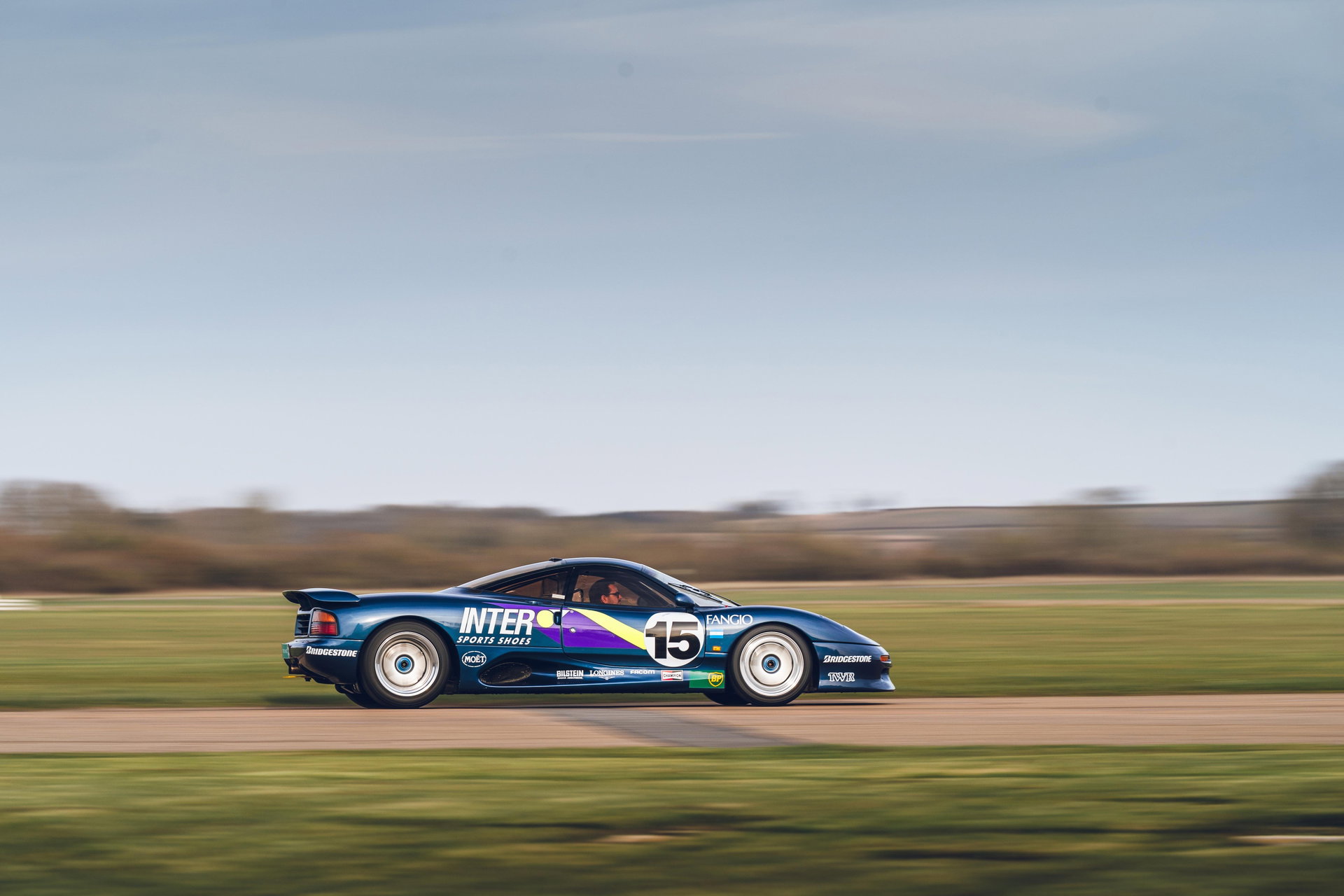 1991 Jaguar XJR-15 - Race Car, foto 11