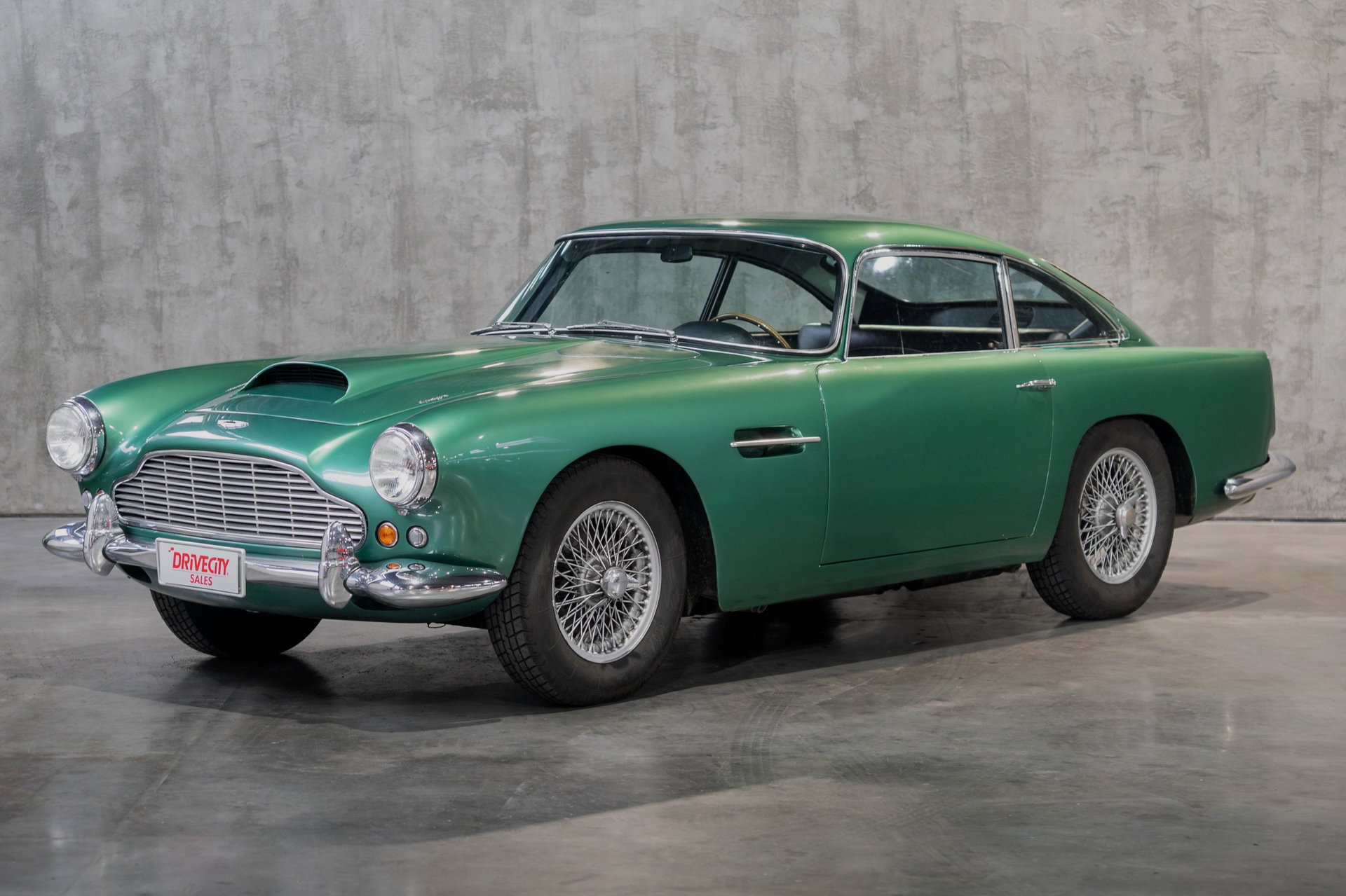 1960 Aston Martin DB4 - Série 2, foto 1