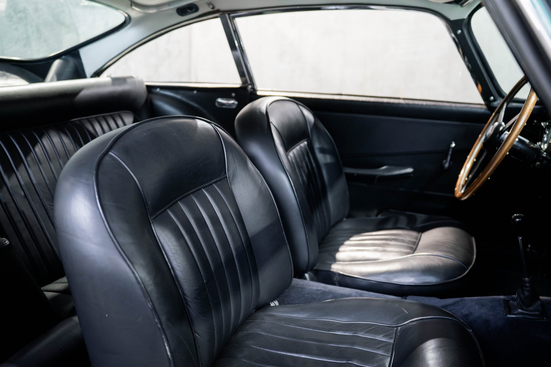 1960 Aston Martin DB4 - Série 2, foto 8