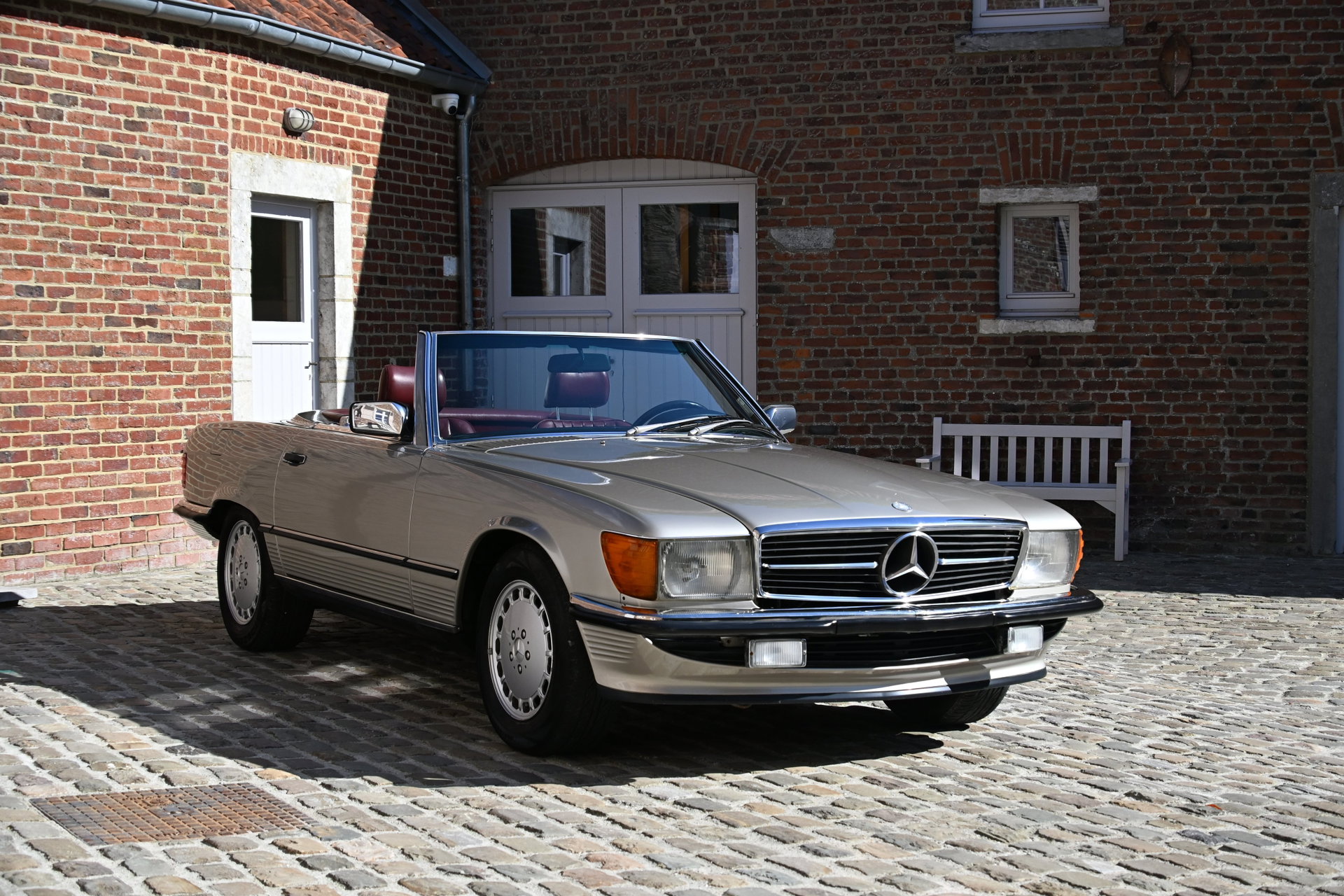 1987 Mercedes-Benz SL, foto 1