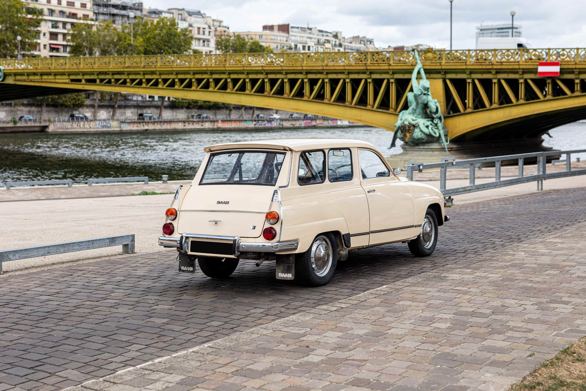 1975 Saab 95, foto 2