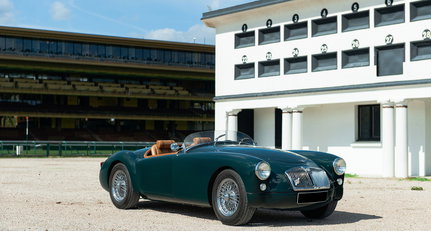 MG MGA