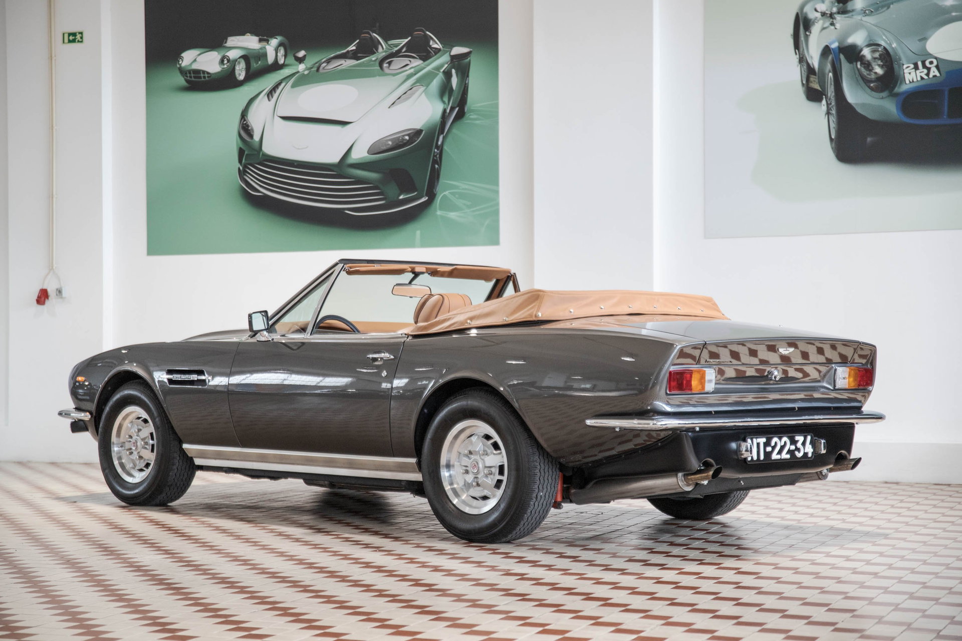 1982 Aston Martin V8 - Volante, foto 4