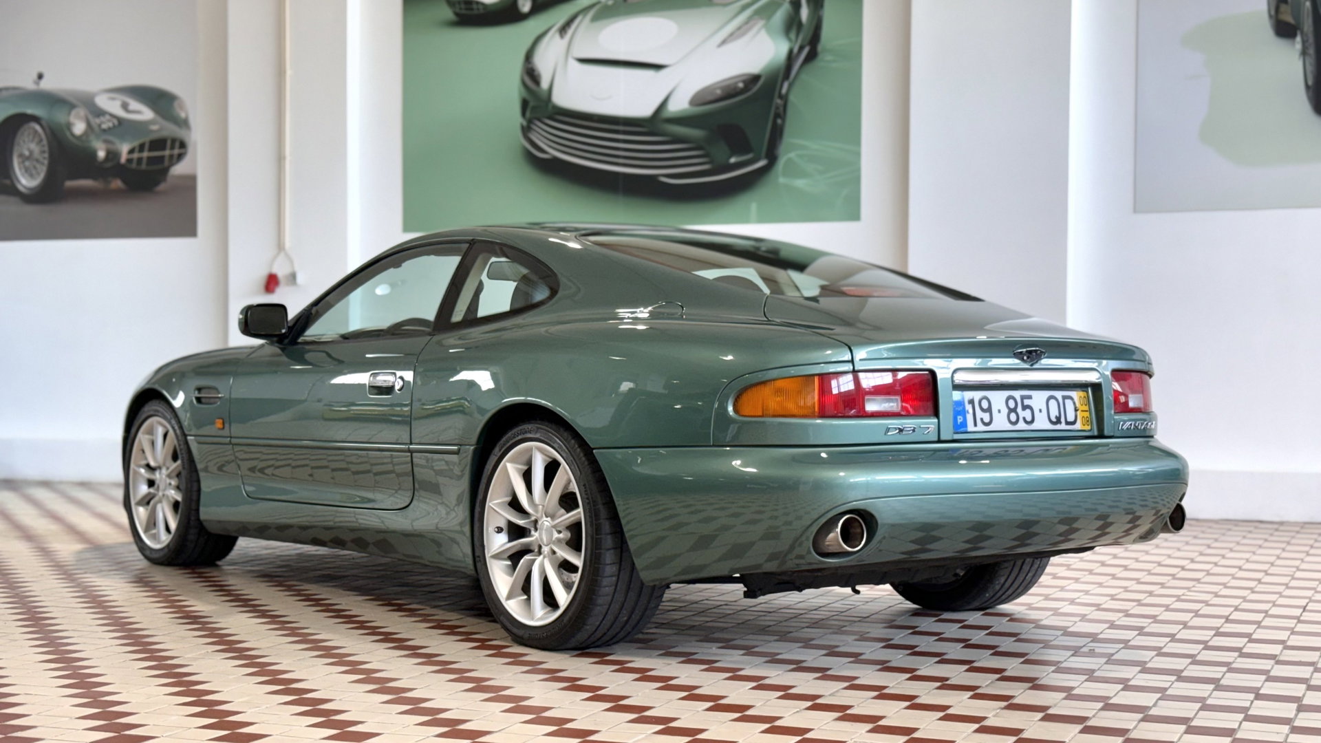 2000 Aston Martin DB7 - Coupe Manual V12, foto 3