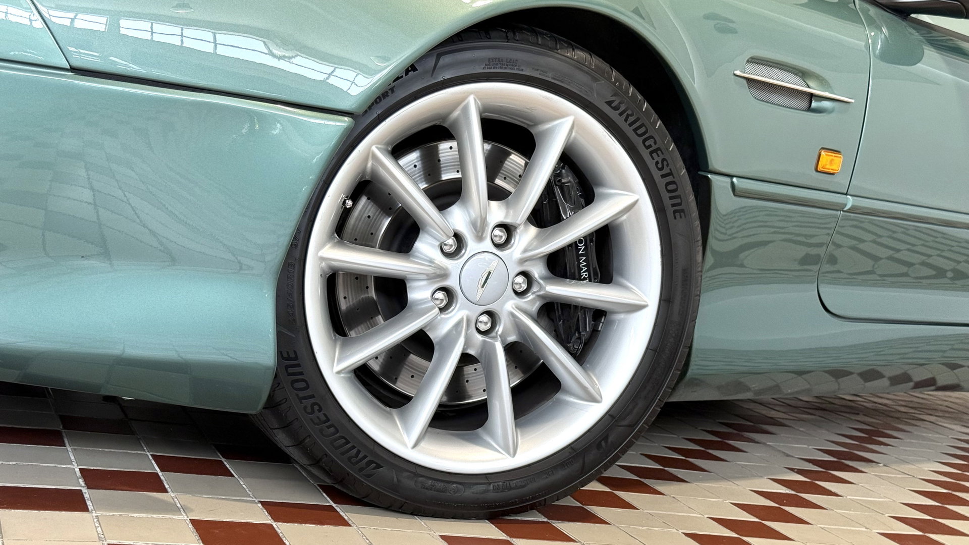 2000 Aston Martin DB7 - Coupe Manual V12, foto 11