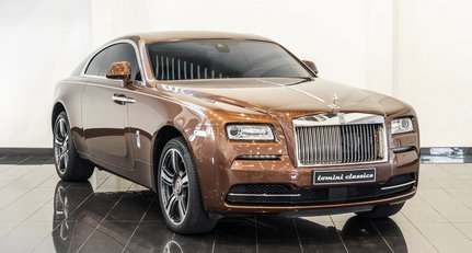 2016 Rolls-Royce Wraith 1.jpg