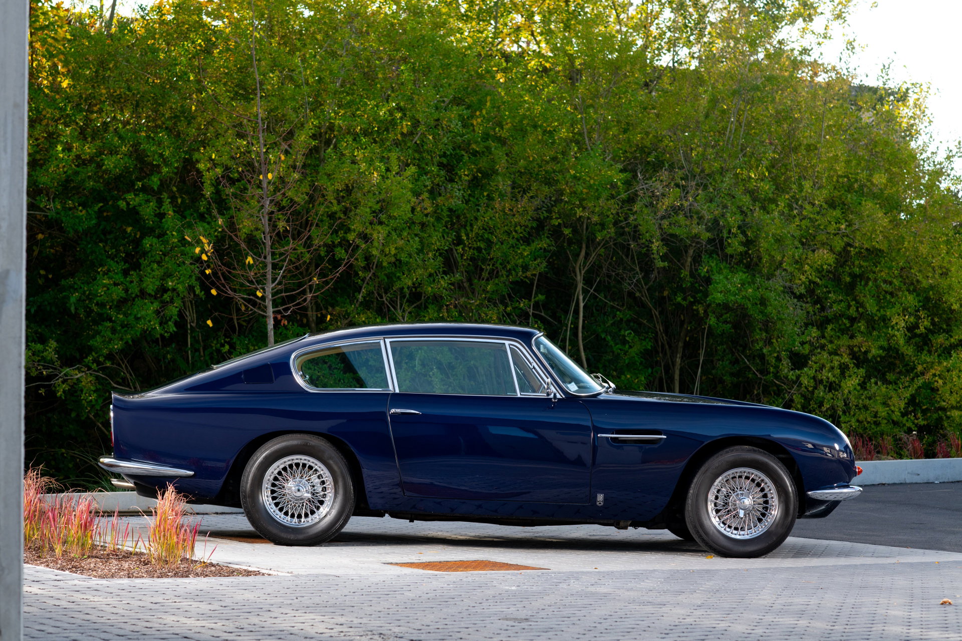 1967 Aston Martin DB6 - Coupé | Matching numbers - converted to LHD, foto 4
