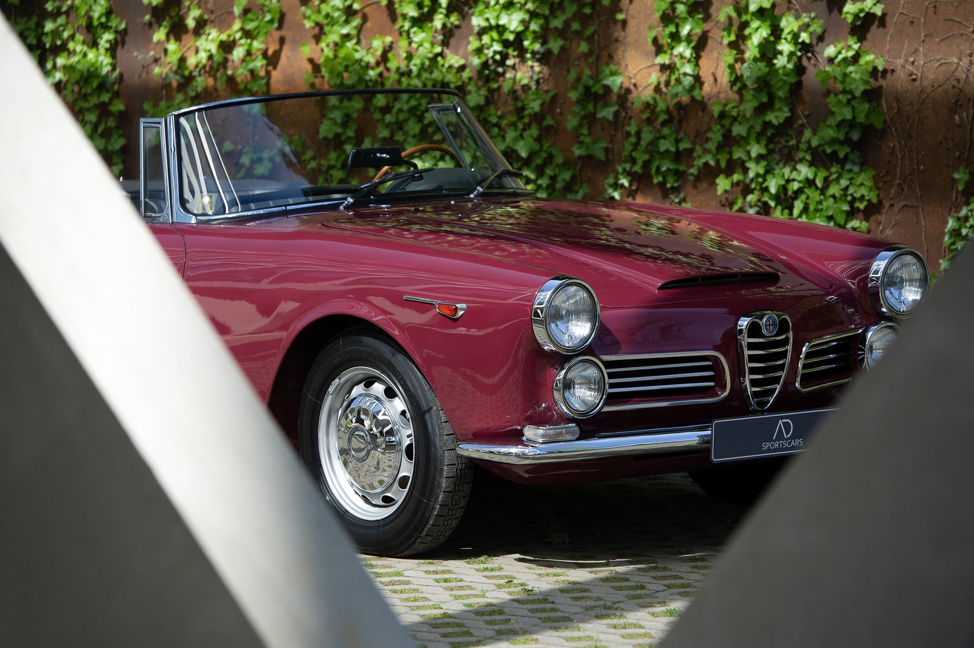 1966 Alfa Romeo 2600 - Touring Superleggera, foto 2